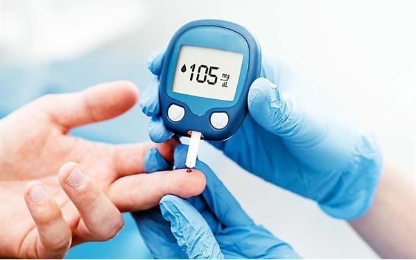 DIABETOLOGIA