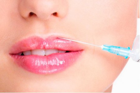 LABIOS SENSUALES CON ÁCIDO HIALURÓNICO