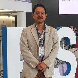 Dr. Edward García Peñaloza